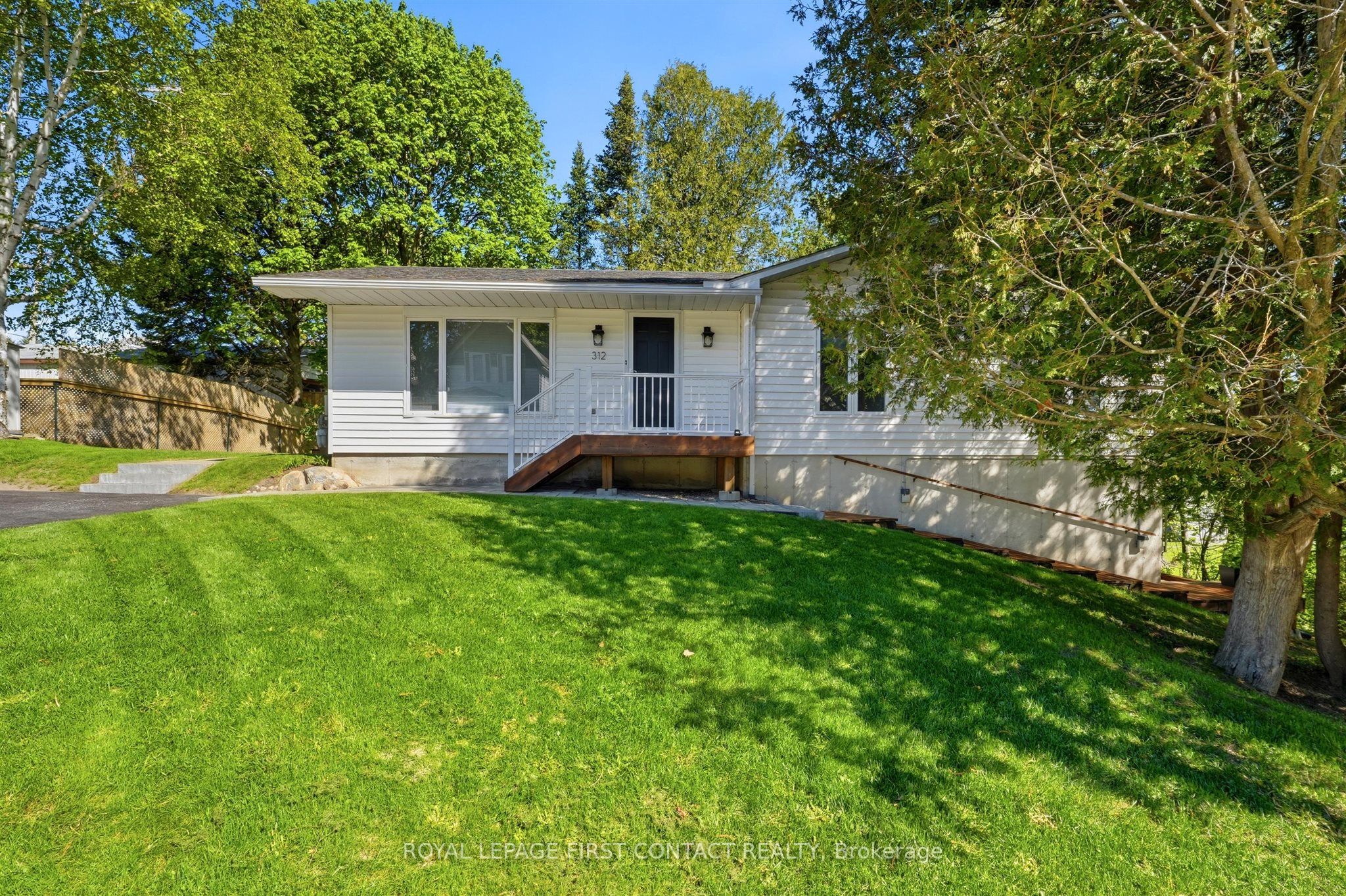 Additional image 2 of 312 Barnett Avenue, Midland, ON, L4R 4Z8