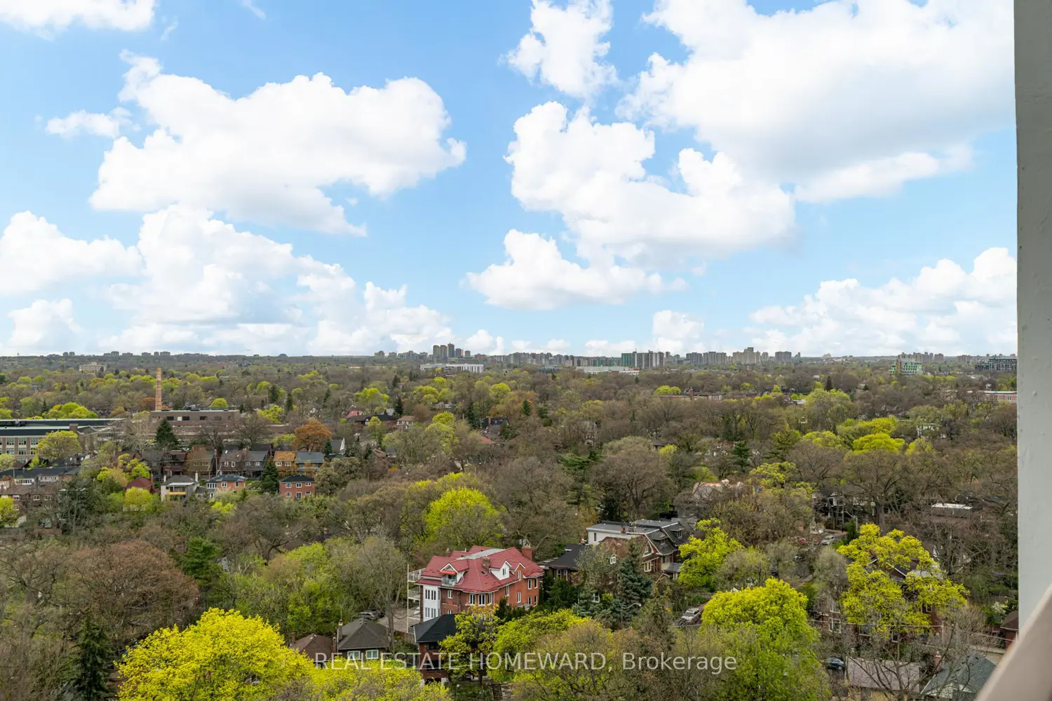 Additional image 16 of 100 Quebec Avenue 1610