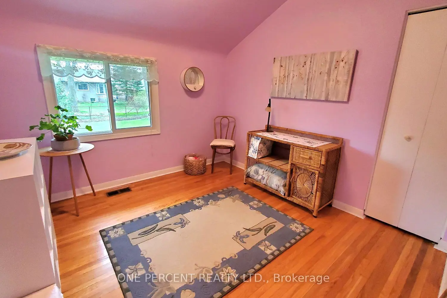 Additional image 10 of 164 Redford Crescent
