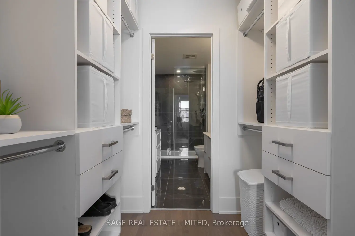 Additional image 16 of 495 Logan Avenue 405