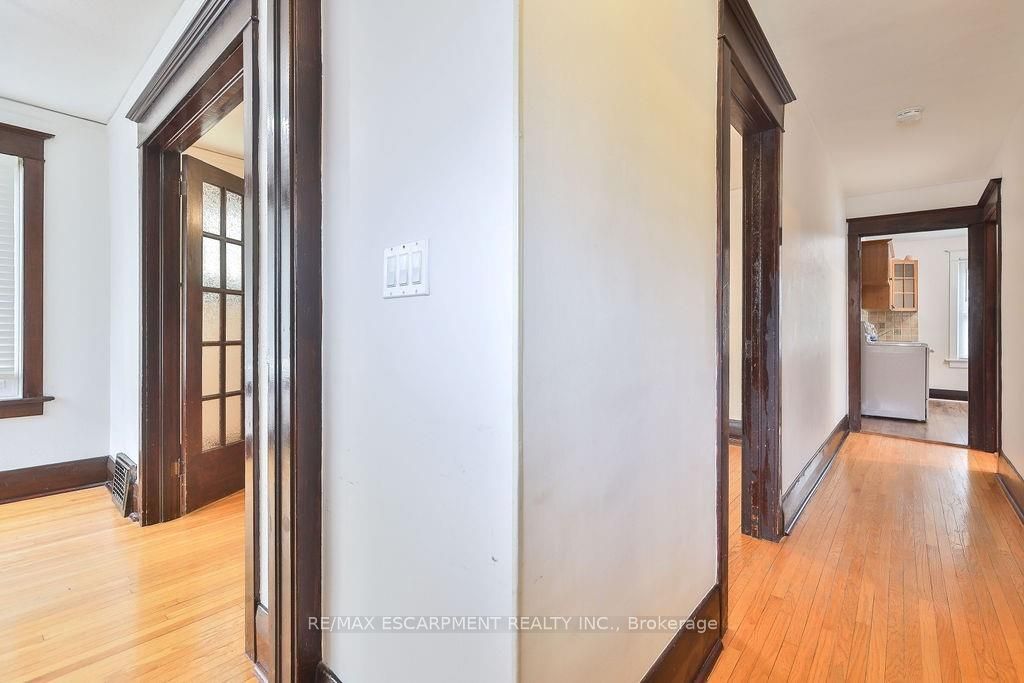 Additional image 5 of 311 Queen Street S, Mississauga, ON, L5M 1L9