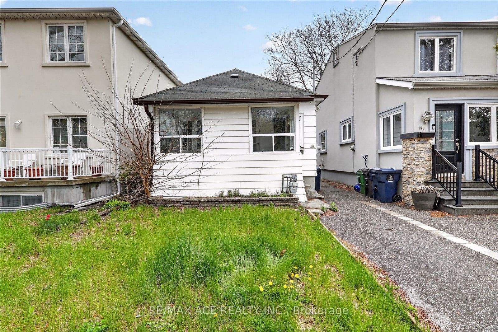 Additional image 3 of 183 Glebemount Avenue, Toronto, ON, M4C 3S9