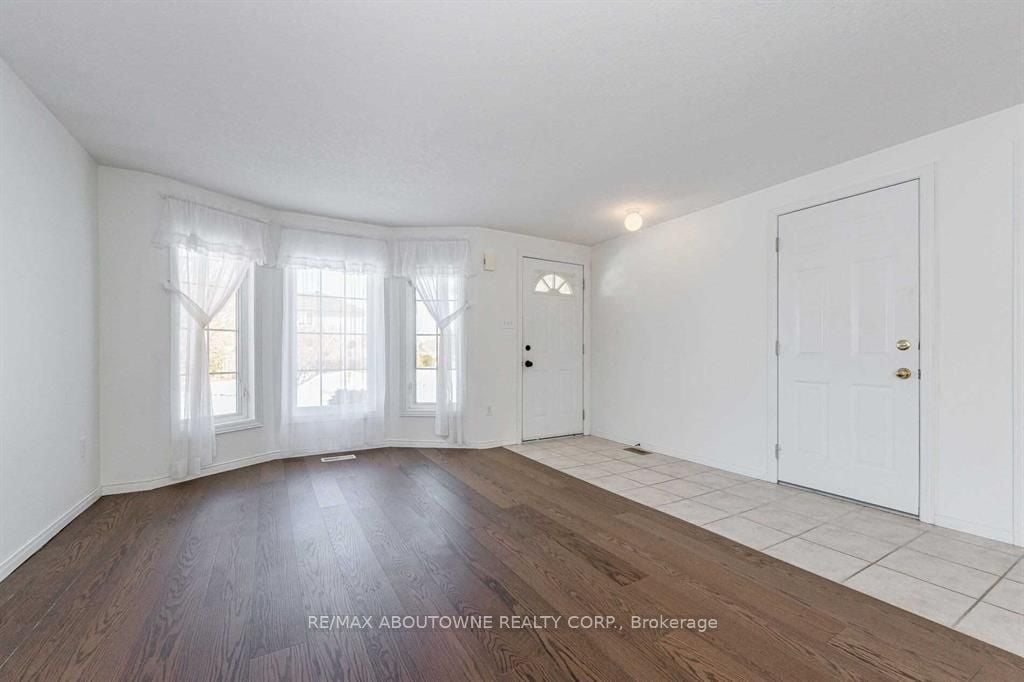 Additional image 5 of MAIN-51 Boulder Crescent, Guelph, ON, N1G 5A2