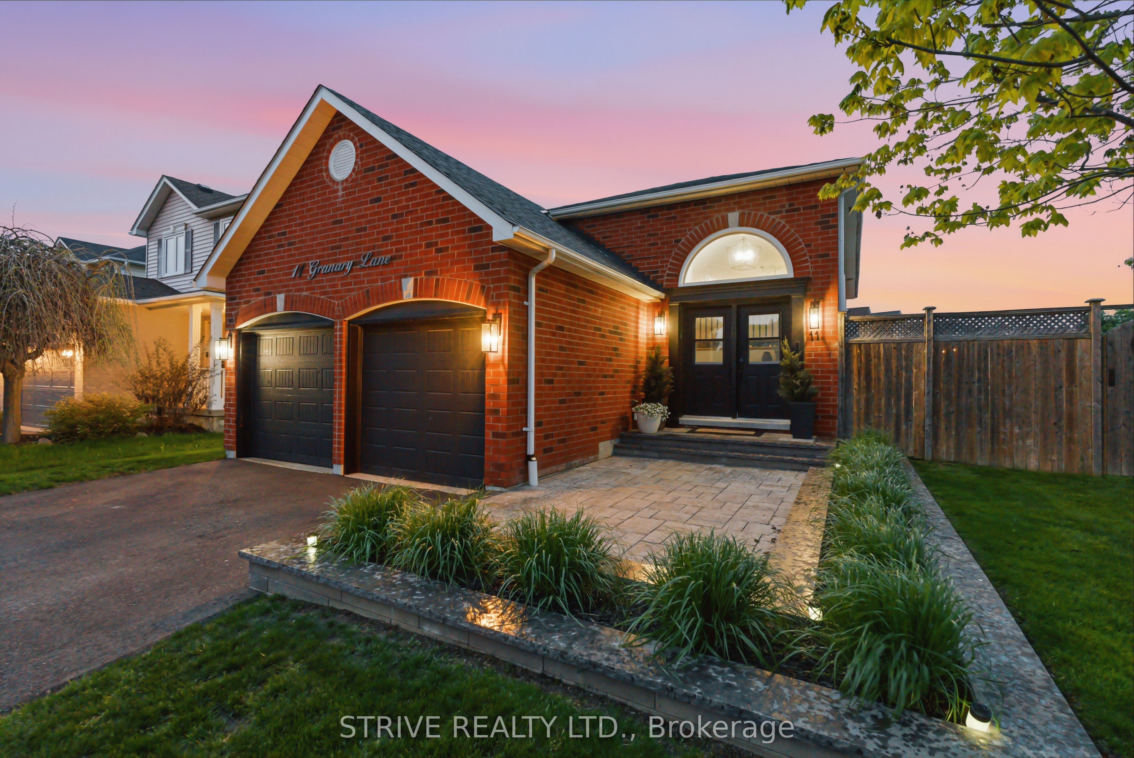 11 Granary Lane, Clarington, ON, L1E 2X9 photo 2