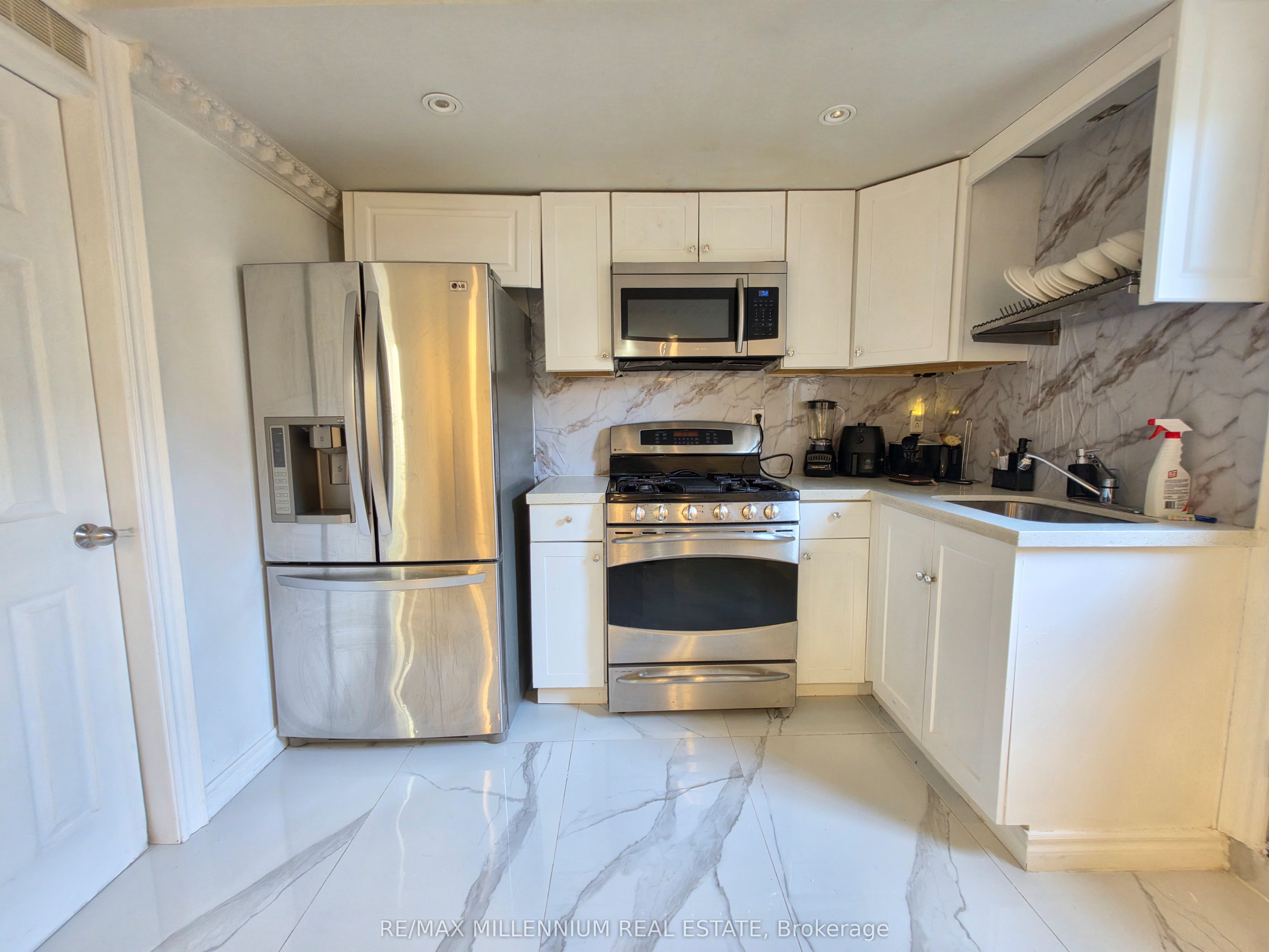 Additional image 2 of Lower-66 Overlord Crescent, Toronto, ON, M1B 4P2