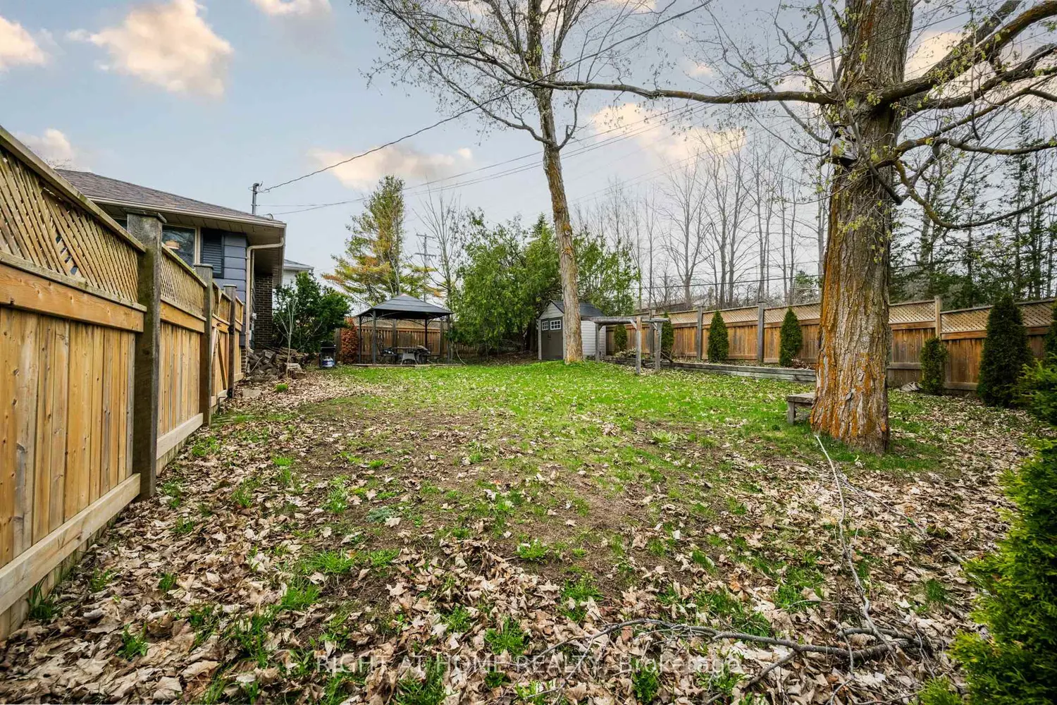 Additional image 13 of 323 Lindan Avenue