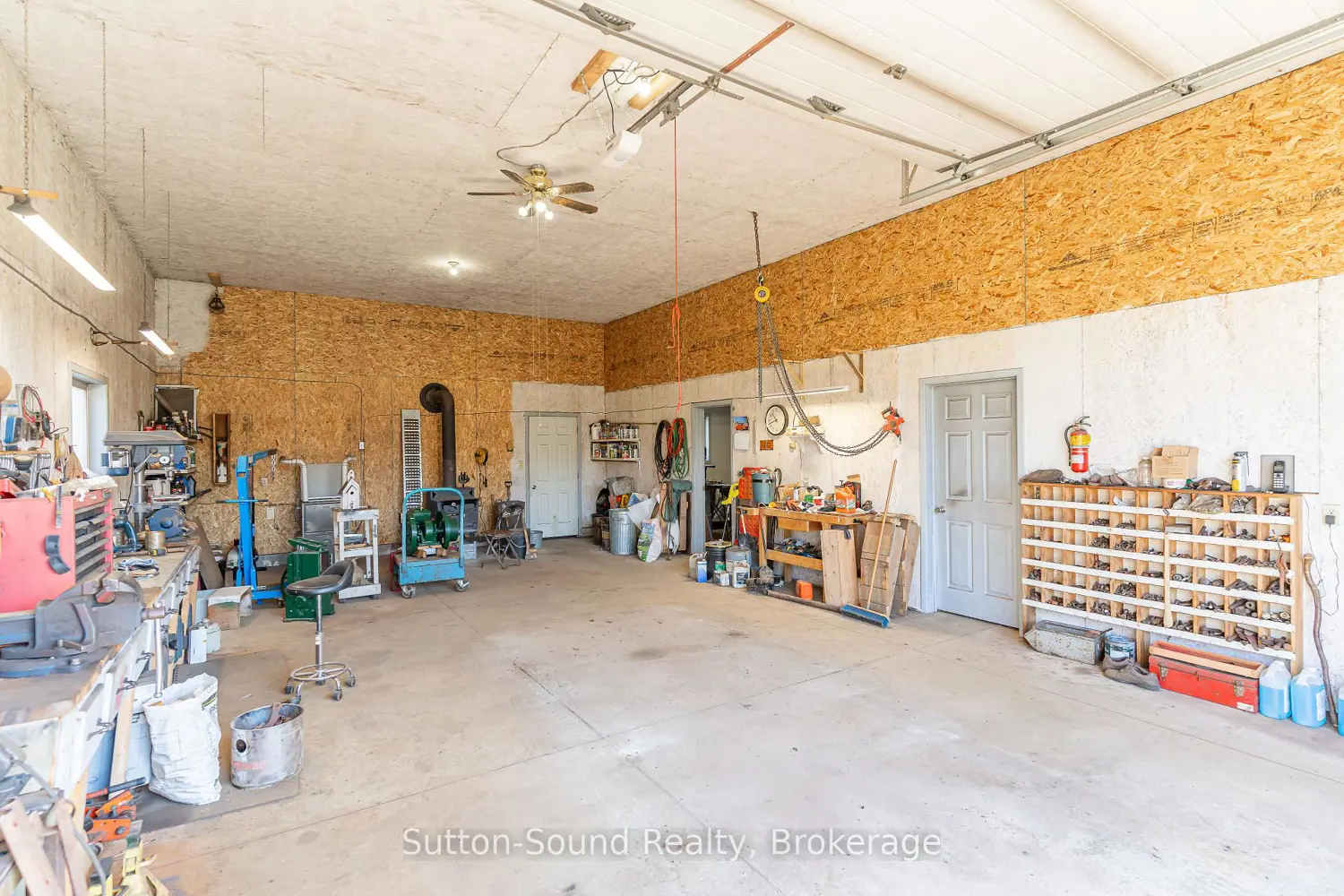 Additional image 17 of 442513 21 Concession