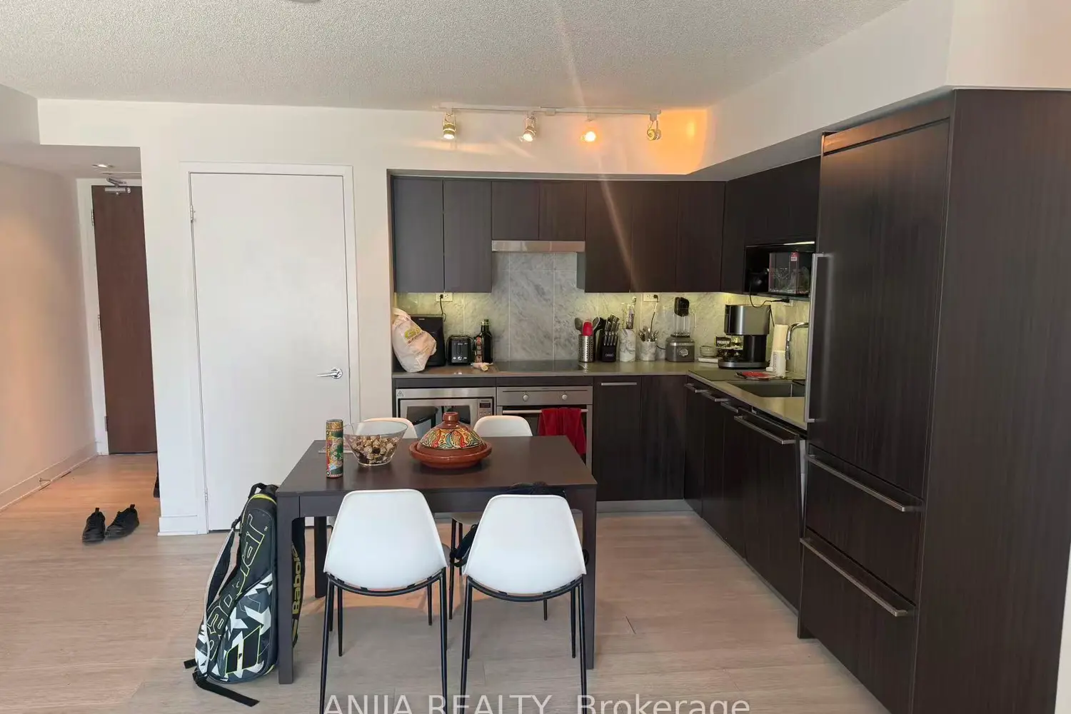 Additional image 5 of 70 Queens Wharf Road 212