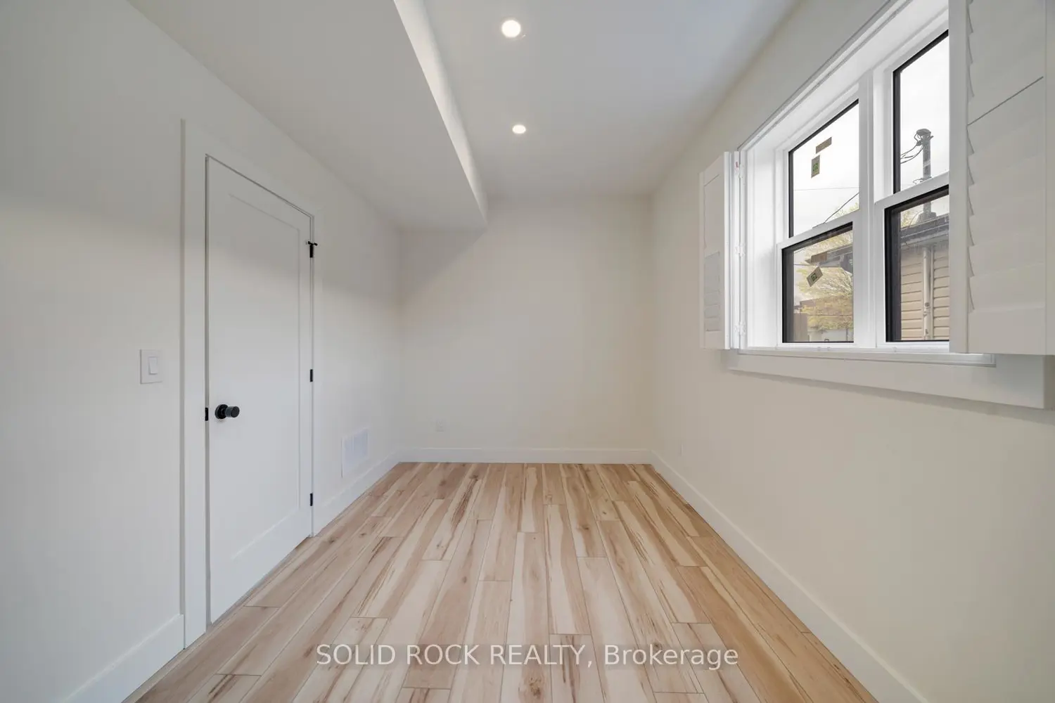 Additional image 4 of 781 Oliva Street