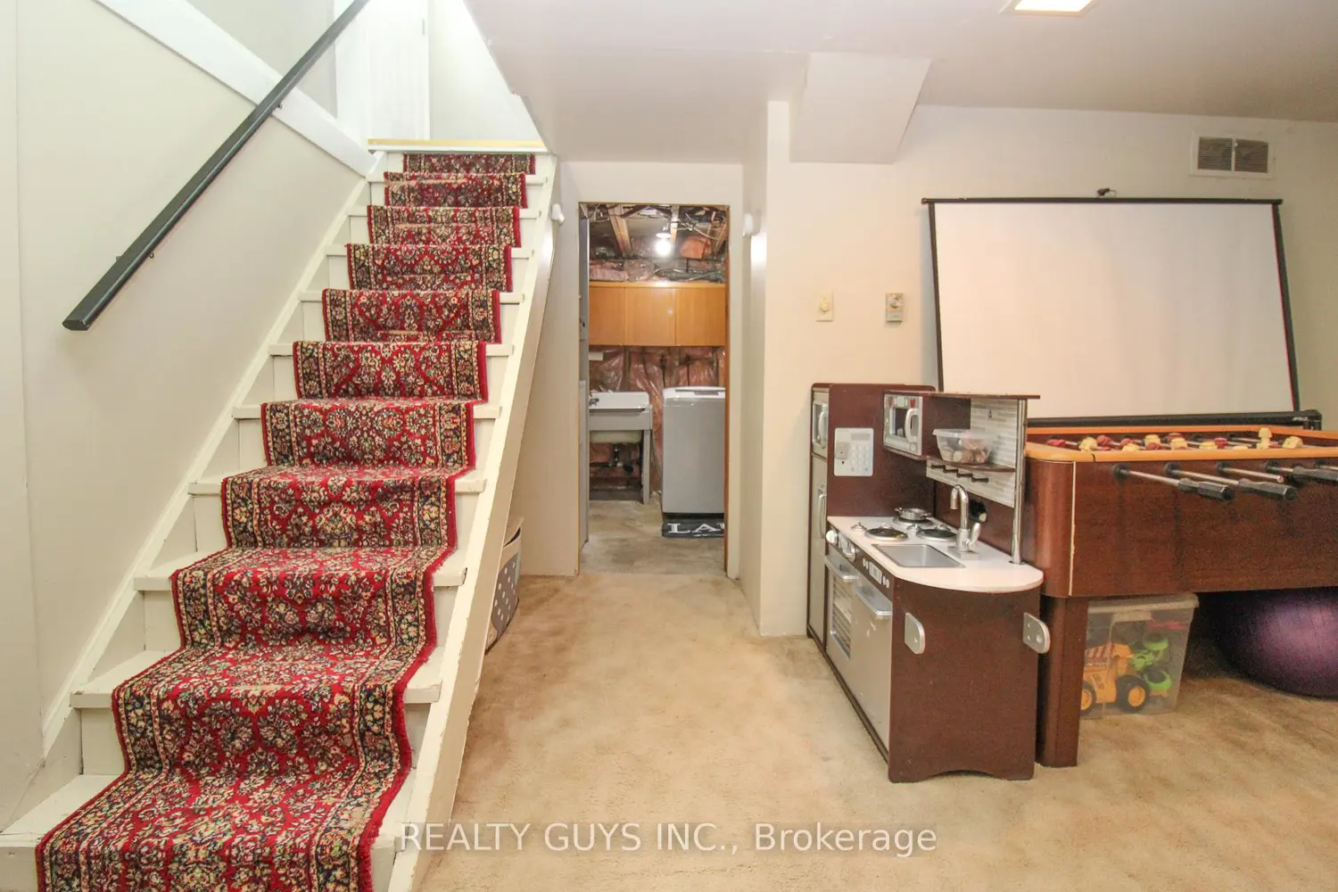 Additional image 18 of 727 Chesterfield Avenue