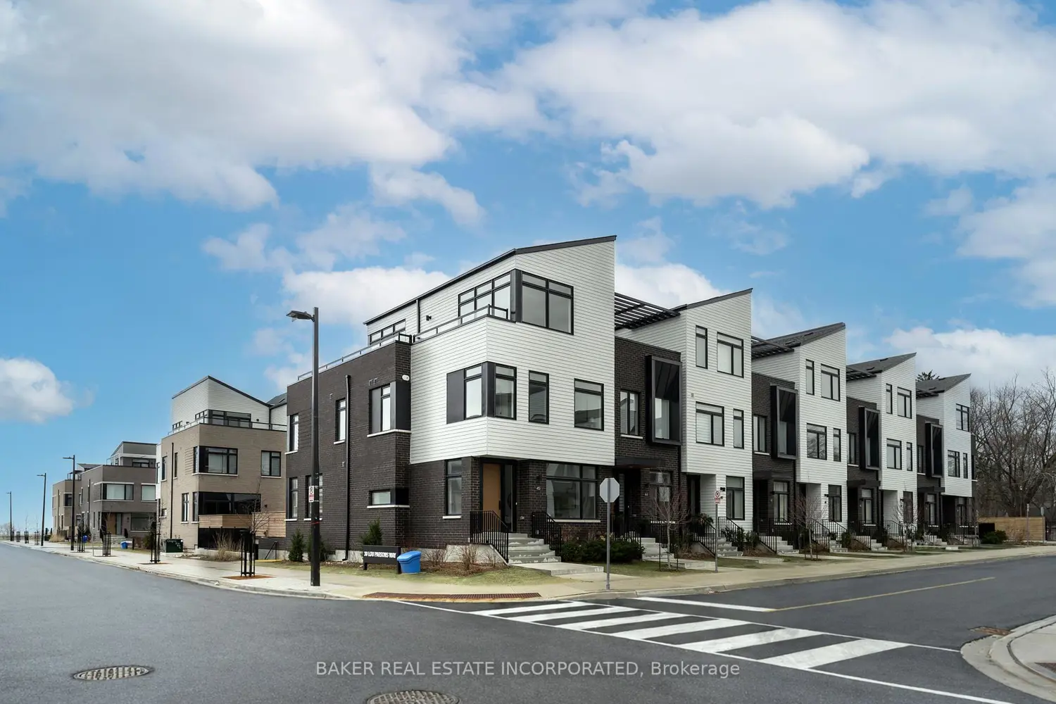 30 Lou Parsons Way 45