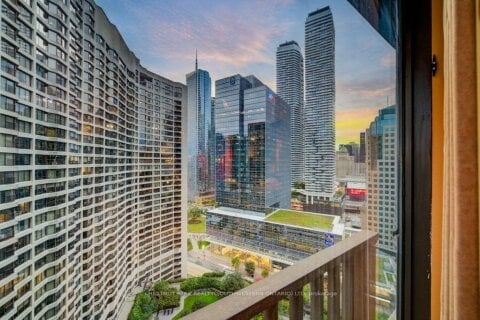 Additional image 8 of 2409-33 Harbour Square, Toronto, ON, M5J 2G2