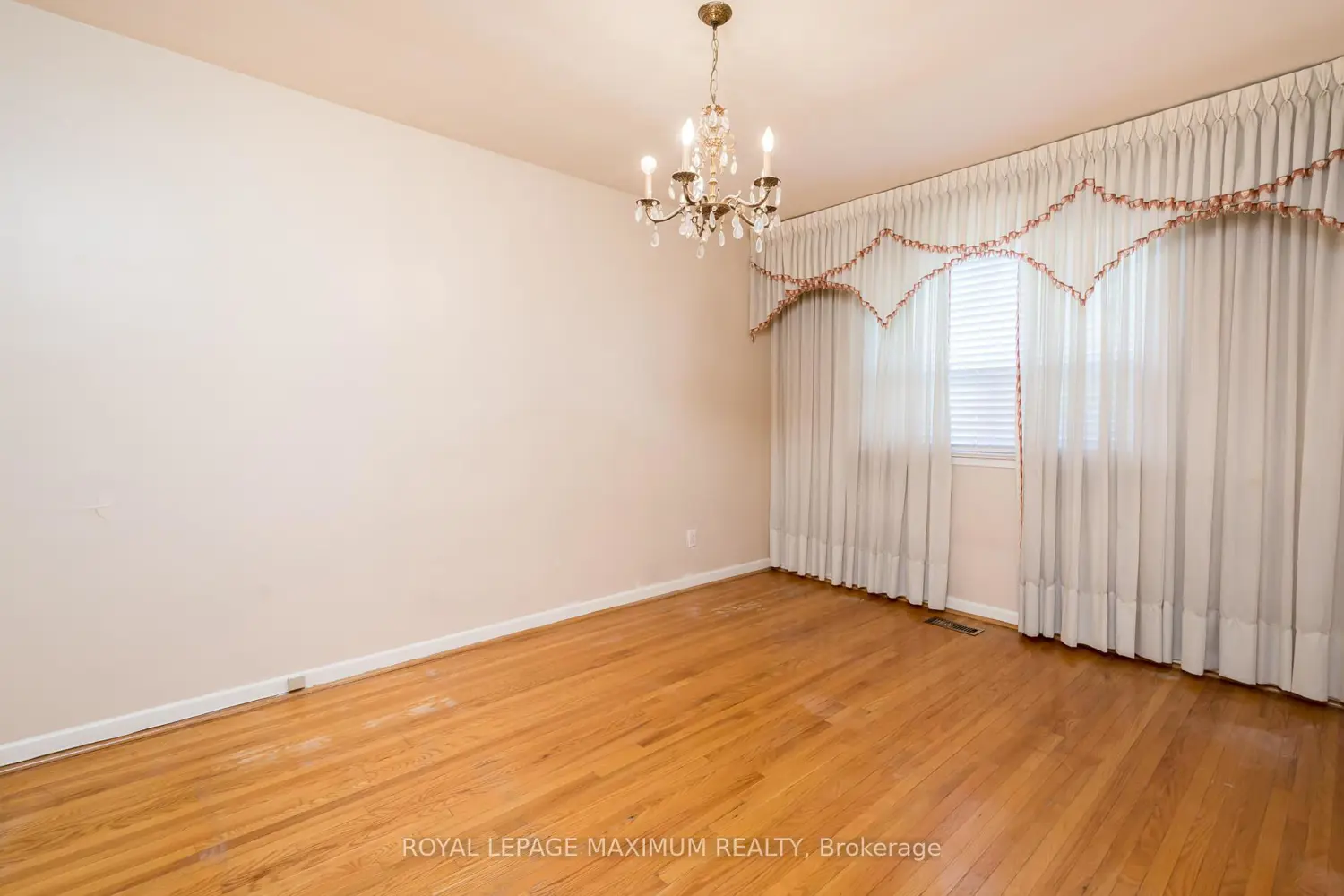 Additional image 13 of 44 Fallingdale Crescent