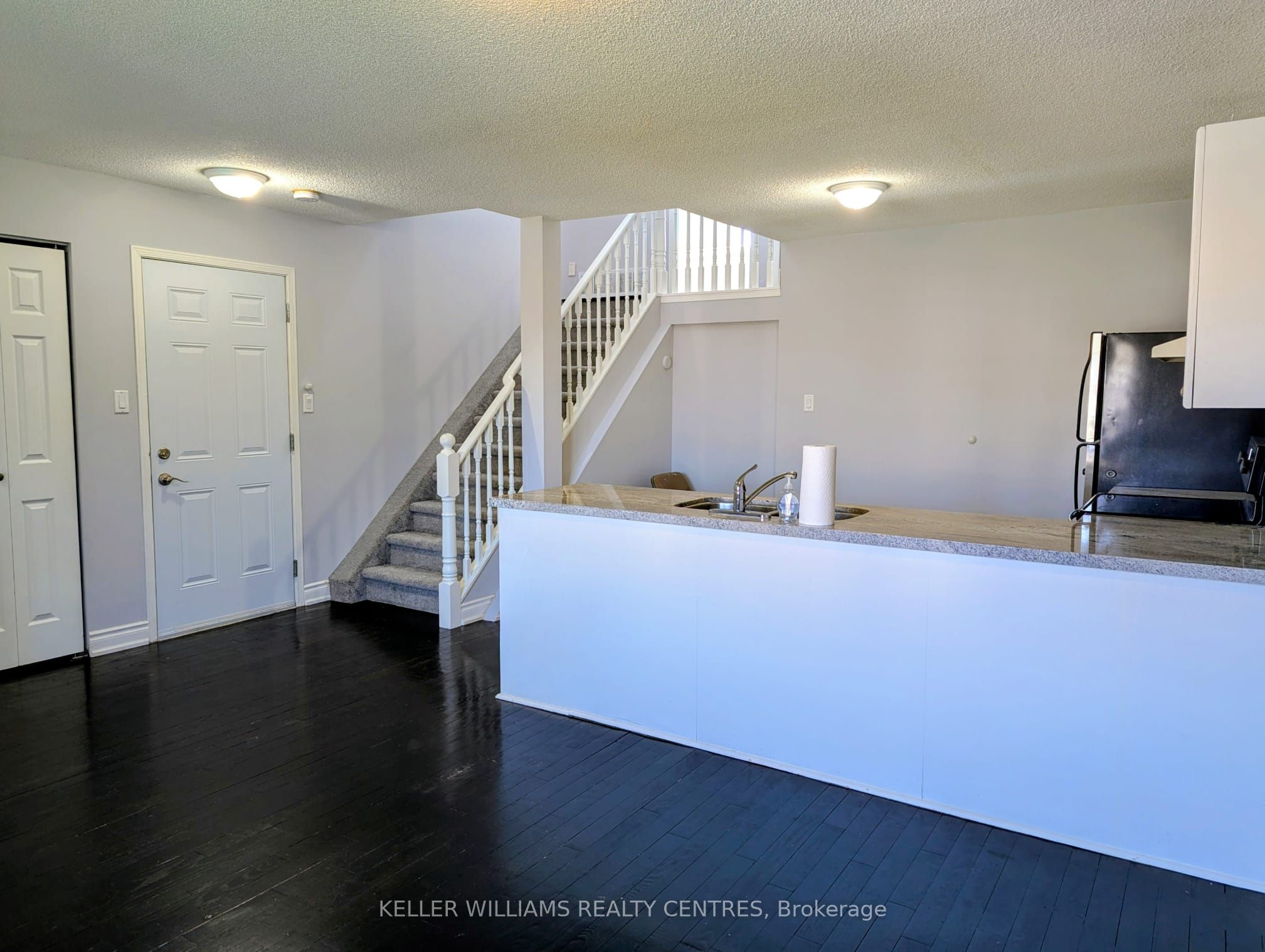 Additional image 5 of Upper-152 Madelaine Drive, Barrie, ON, L4N 0N1