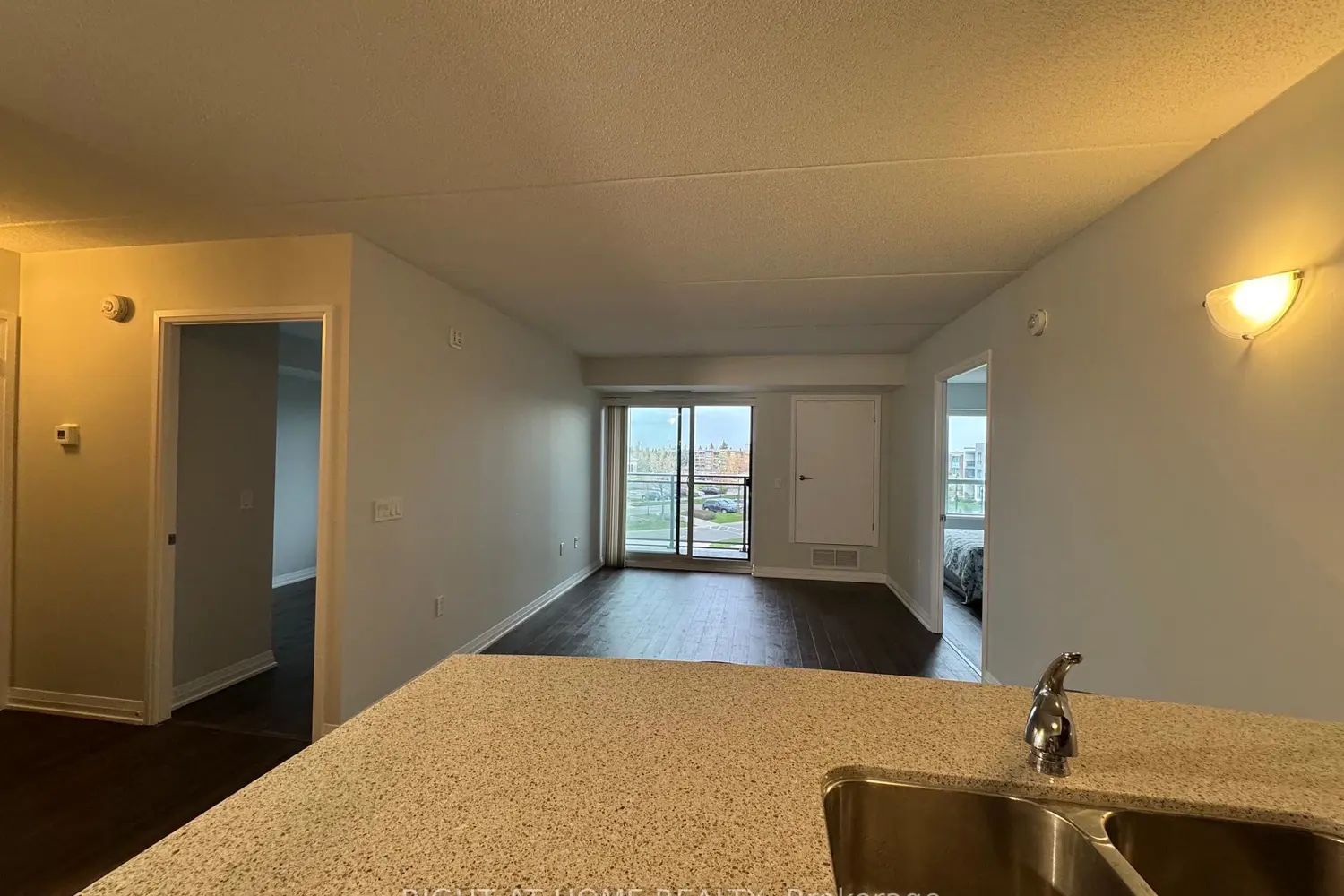 Additional image 8 of 40 Via Rosedale Way 307