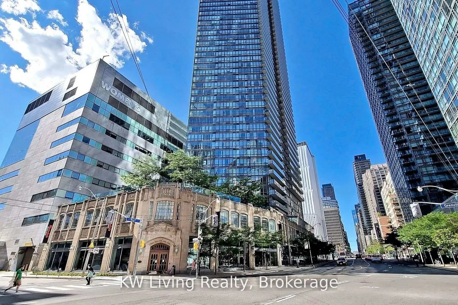 Additional image 2 of 832 Bay Street 1303