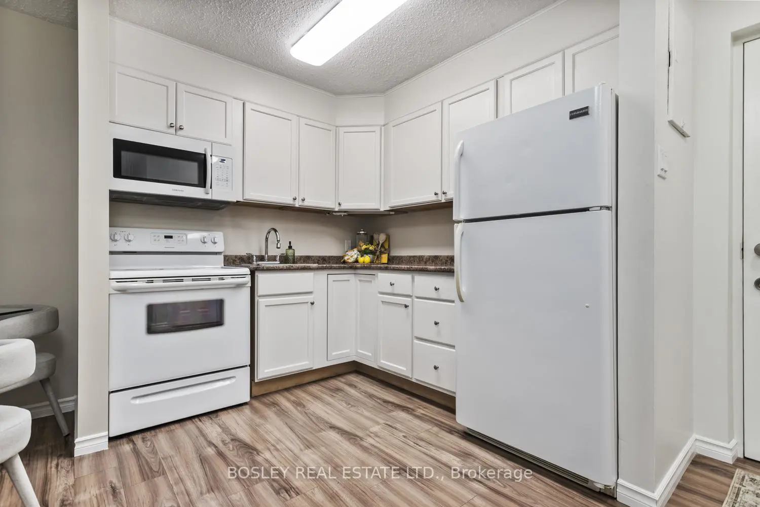Additional image 3 of 133 Ontario Street 201