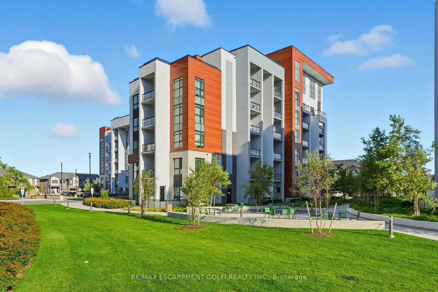 Additional image 3 of 470 Gordon Krantz Avenue 204