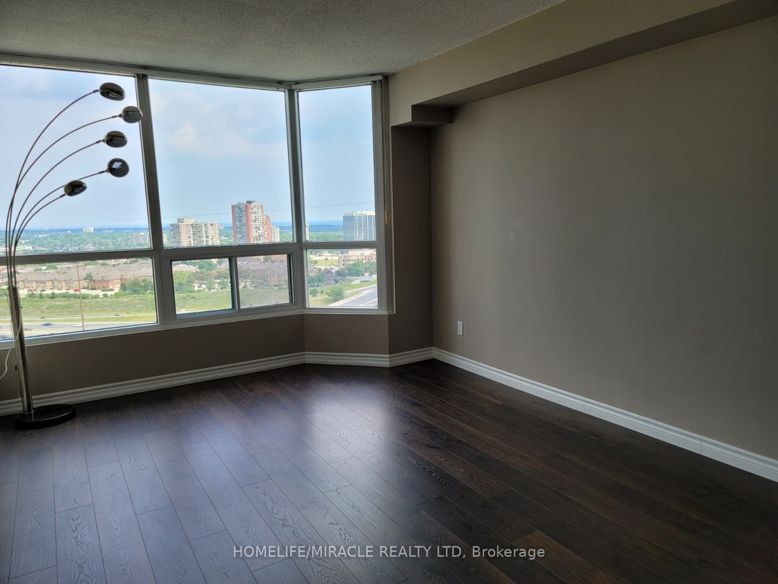 1801-4450 Tucana Court, Mississauga, ON, L5R 3R4