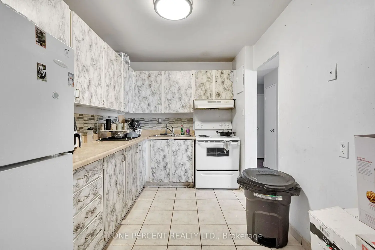 Additional image 9 of 563 Mornington Avenue 1002