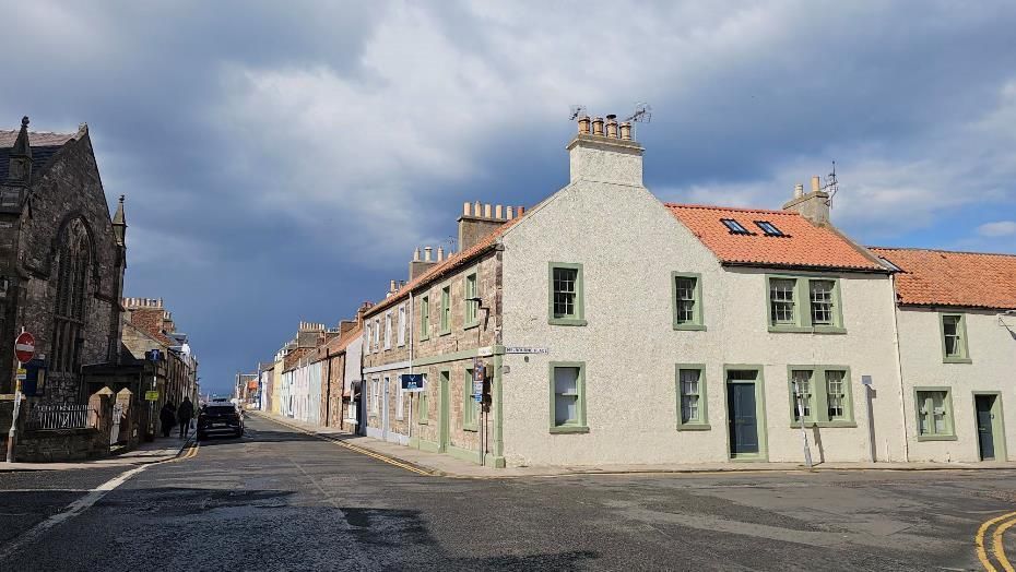 Additional image 2 of 4 bed end terrace house to rentVictoria Road, North Berwick EH39