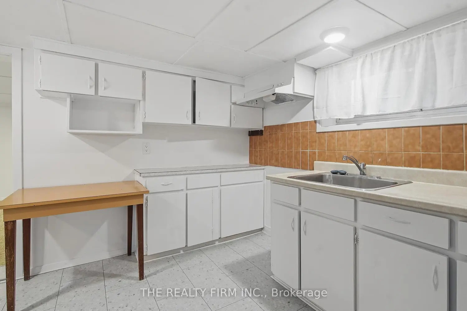 Additional image 16 of 908 William Street