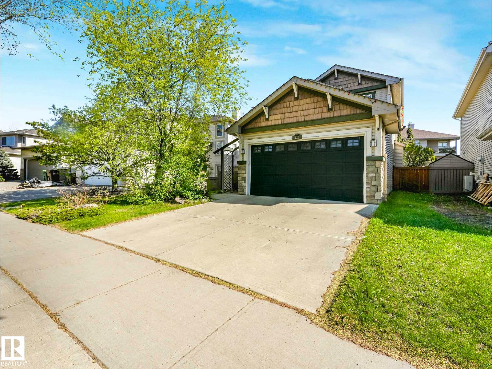 125 Erin Ridge Drive, St. Albert, AB, T8N7B3