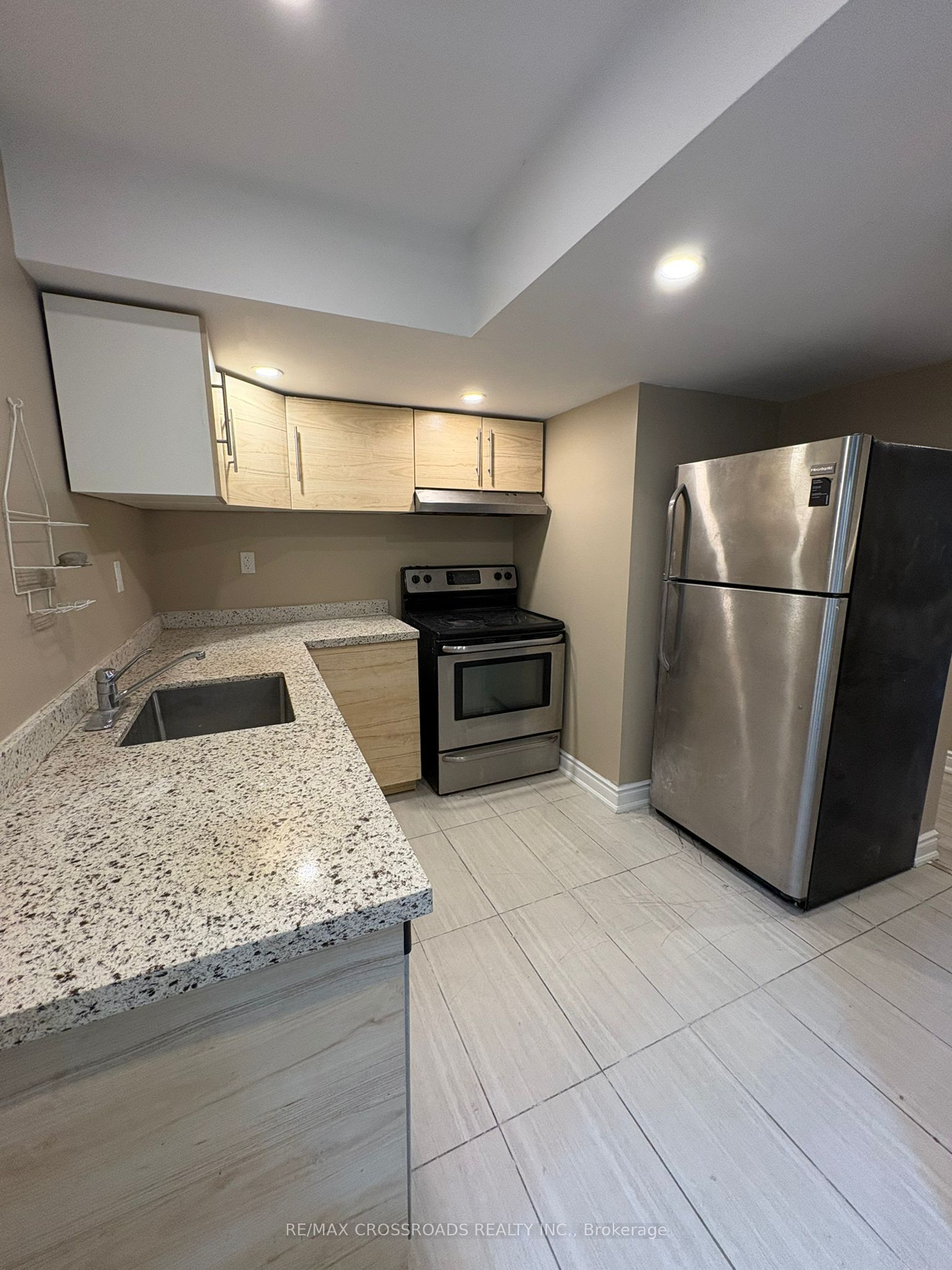 Additional image 6 of Lower-36 Kimborough Hollow, Brampton, ON, L6Y 0Z1