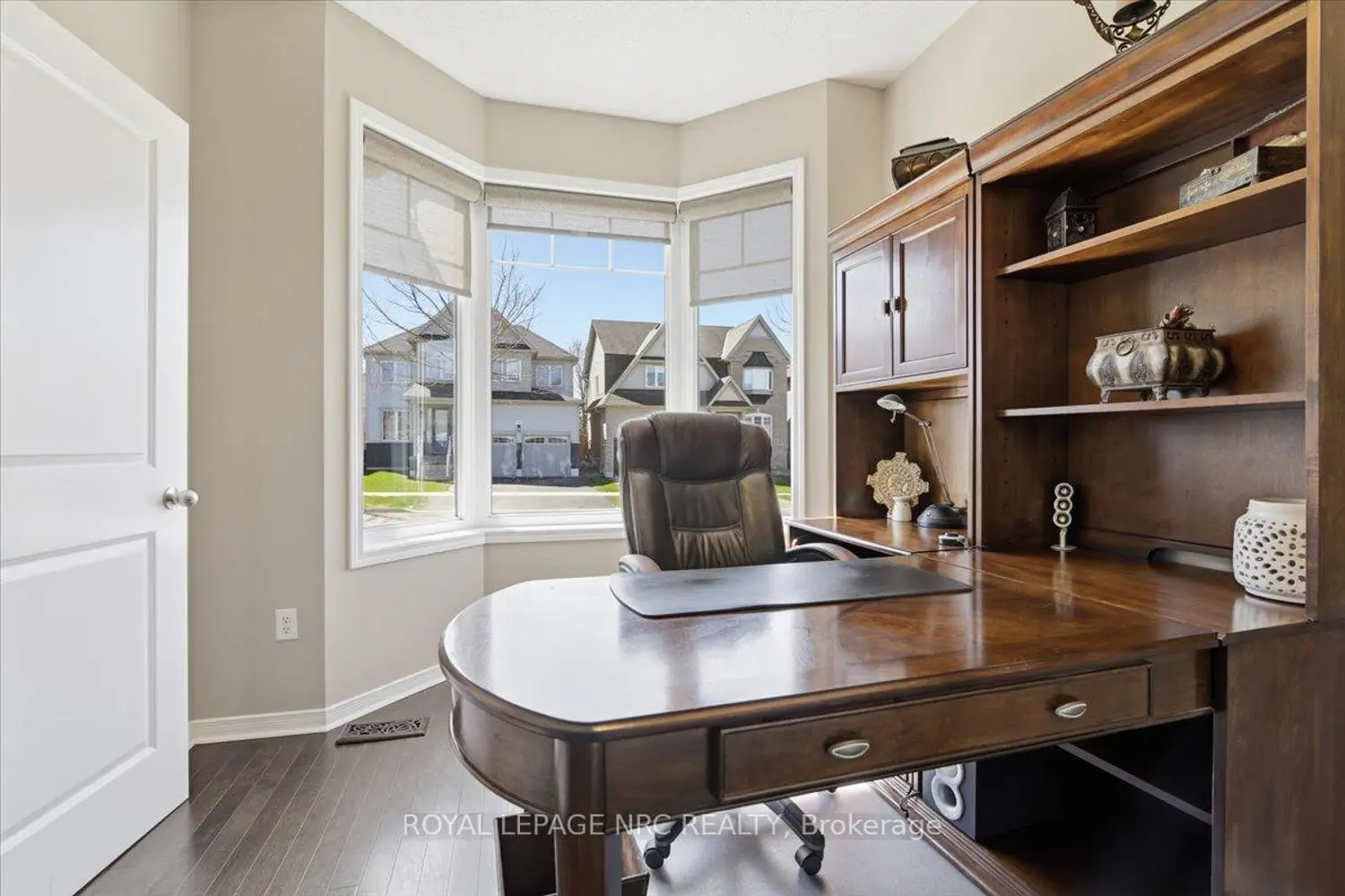 180 Milligan Street photo 3
