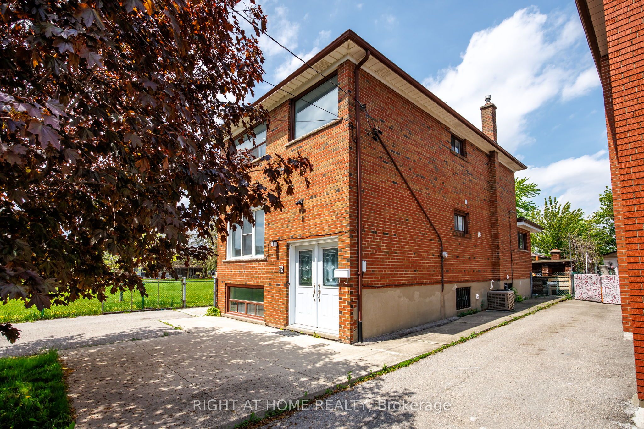 Additional image 3 of 72 Katherine Road, Toronto, ON, M3K 1J4