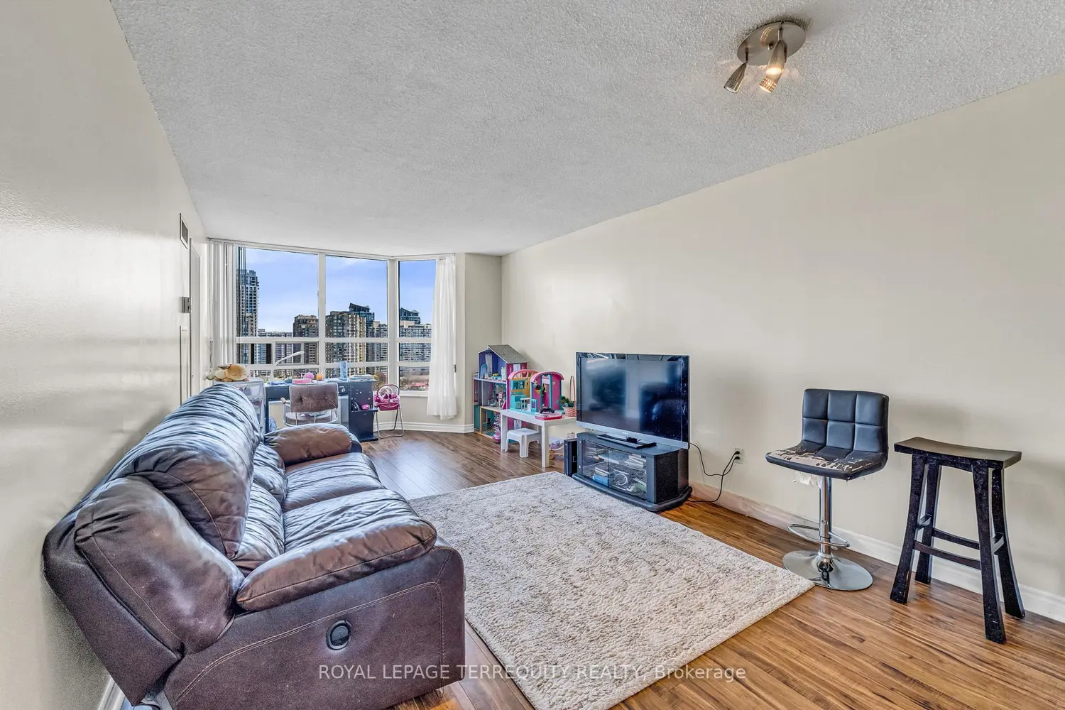 Additional image 7 of 250 Webb Drive 1512