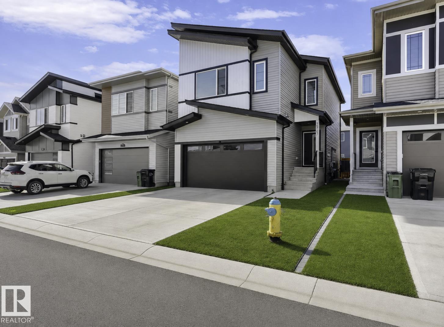 Additional image 2 of 19703 29 Avenue NW, Edmonton, AB, T6M1M2