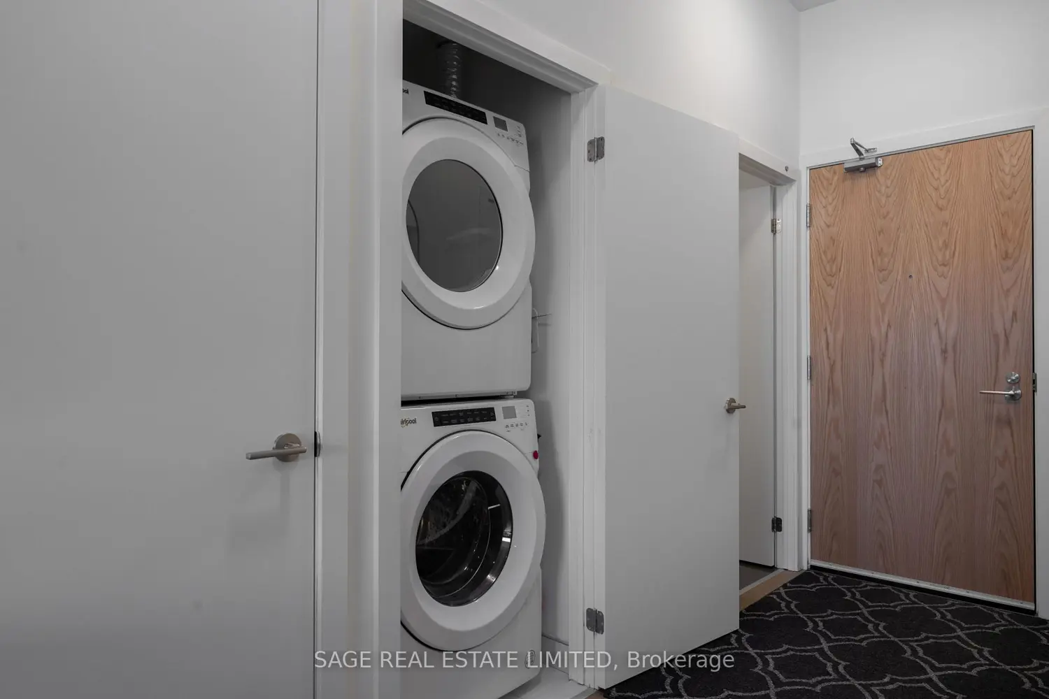 Additional image 18 of 495 Logan Avenue 405