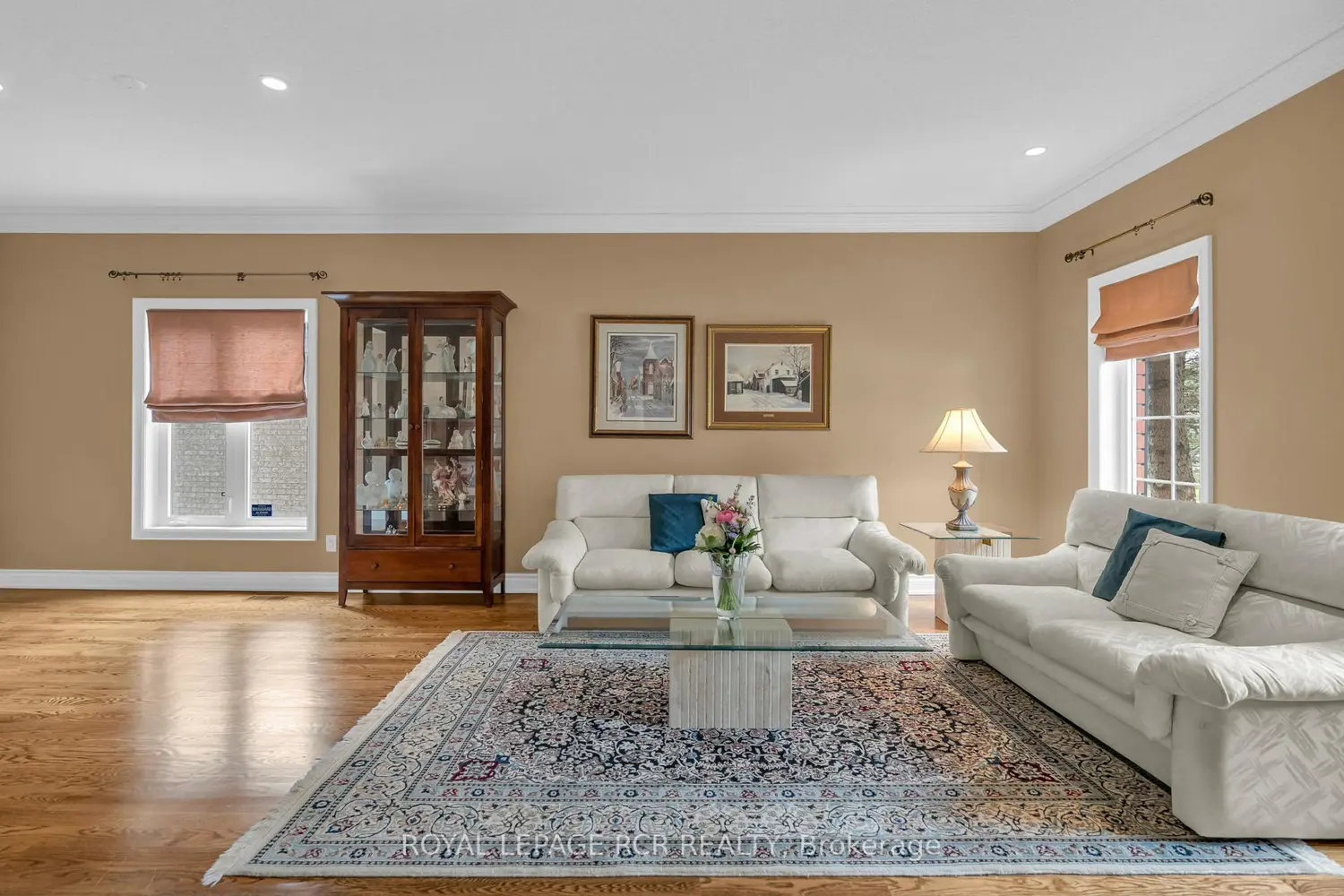 Additional image 5 of 70 English Daisy Court
