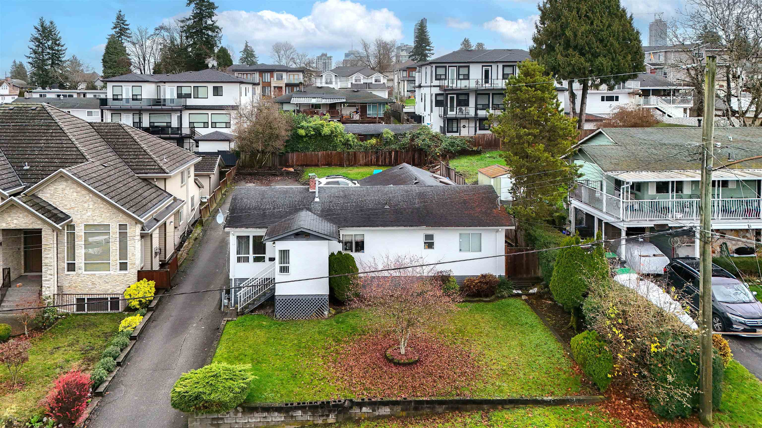 Additional image 3 of 10846 129 Street, Surrey, BC, V3T 3H8