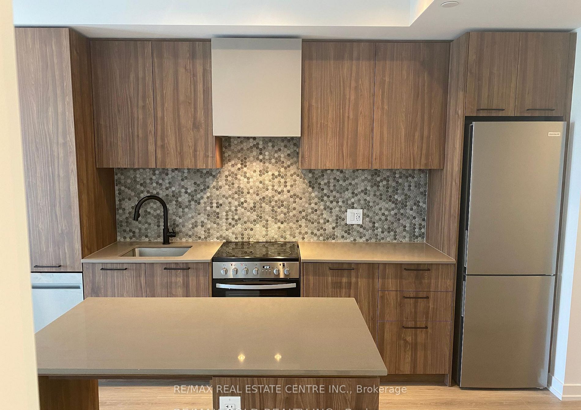 Additional image 3 of 501-10 Lagerfeld Drive, Brampton, ON, L7A 5L5