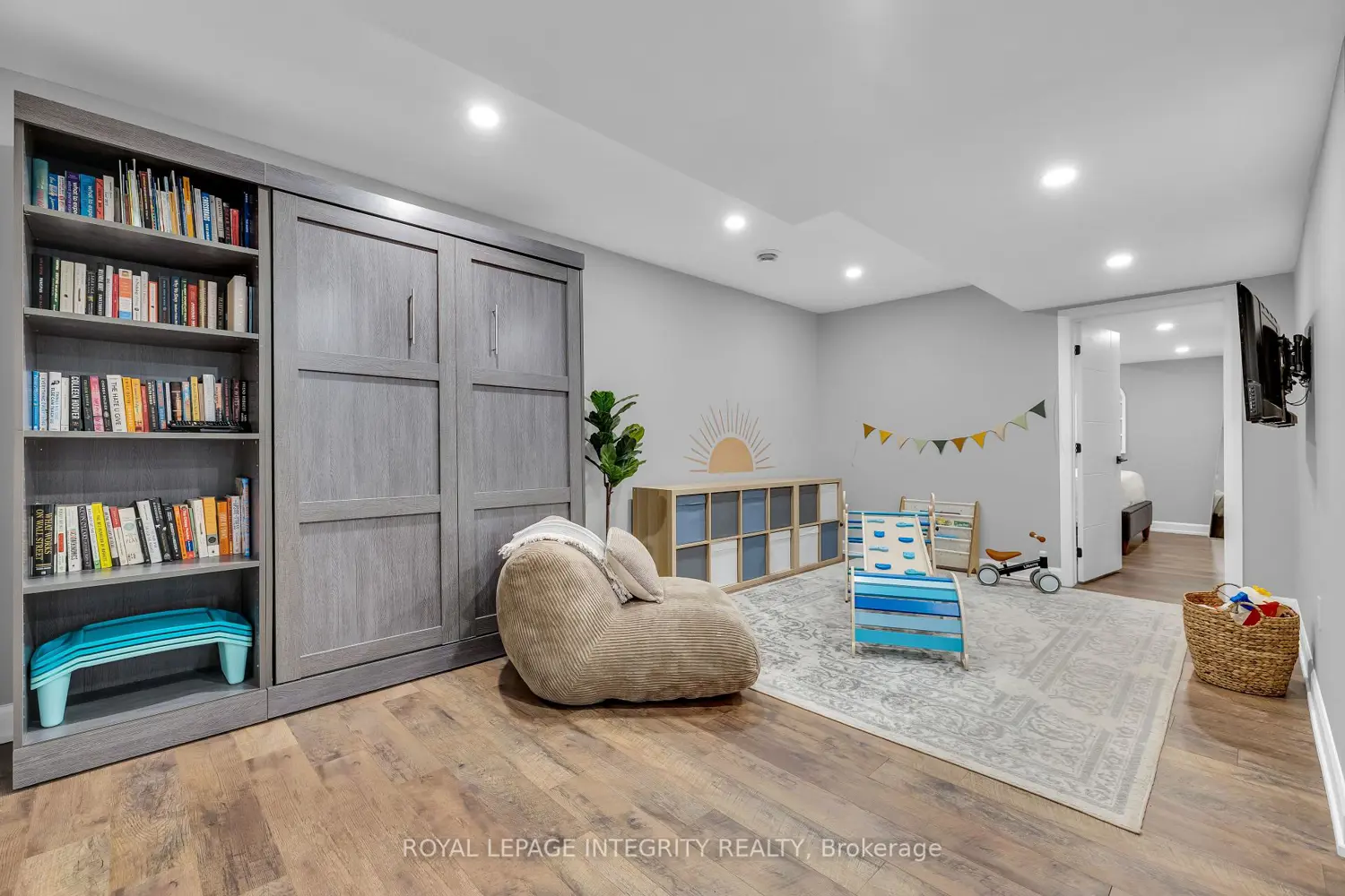 Additional image 13 of 440 Arora Crescent