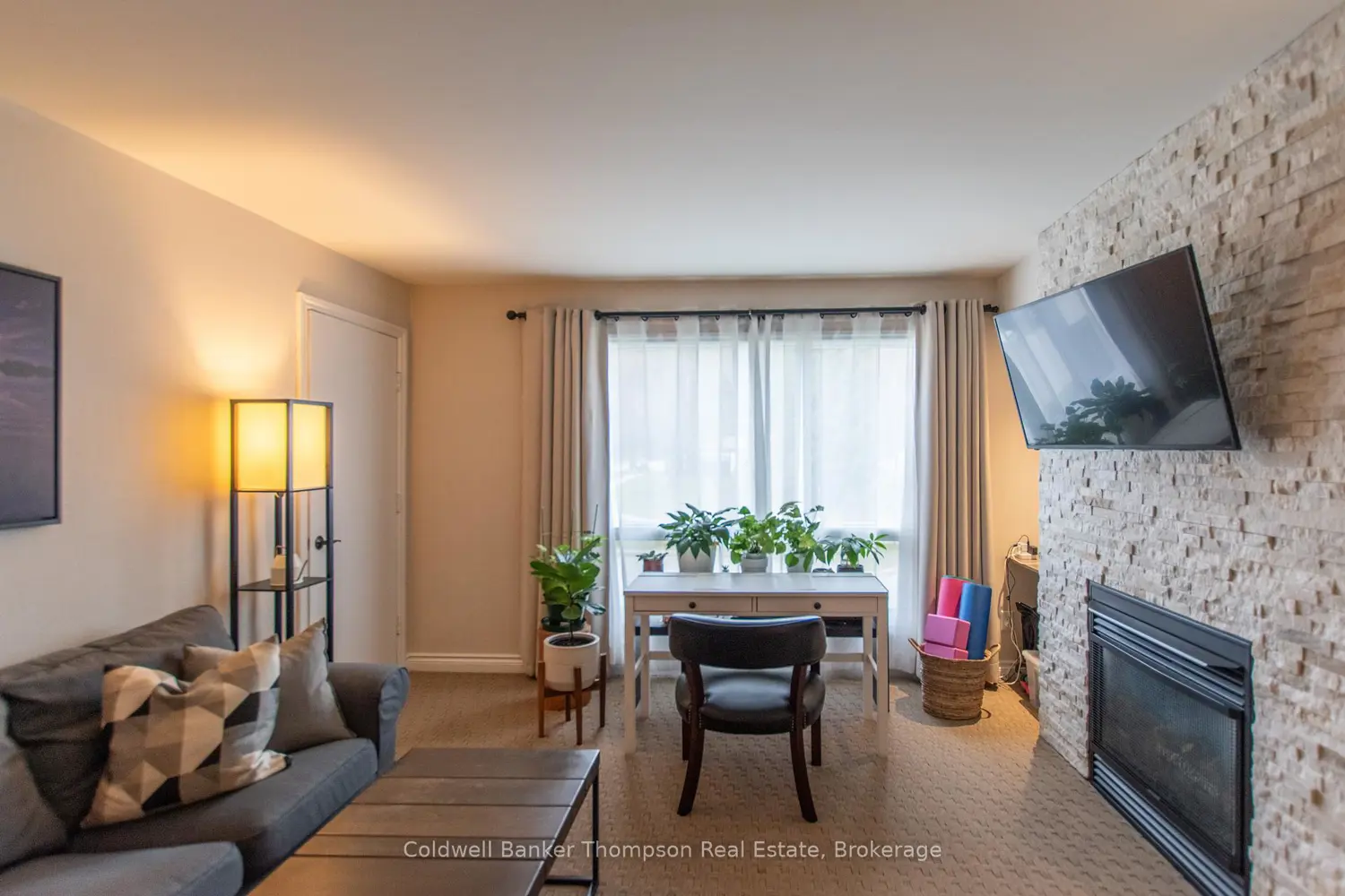Additional image 6 of 1235 Deerhurst Drive 53-201