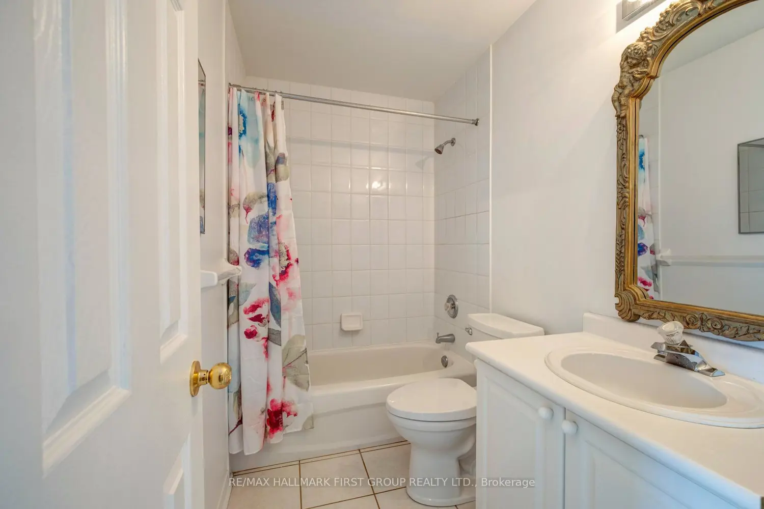 Additional image 18 of 990 Glenbourne Drive