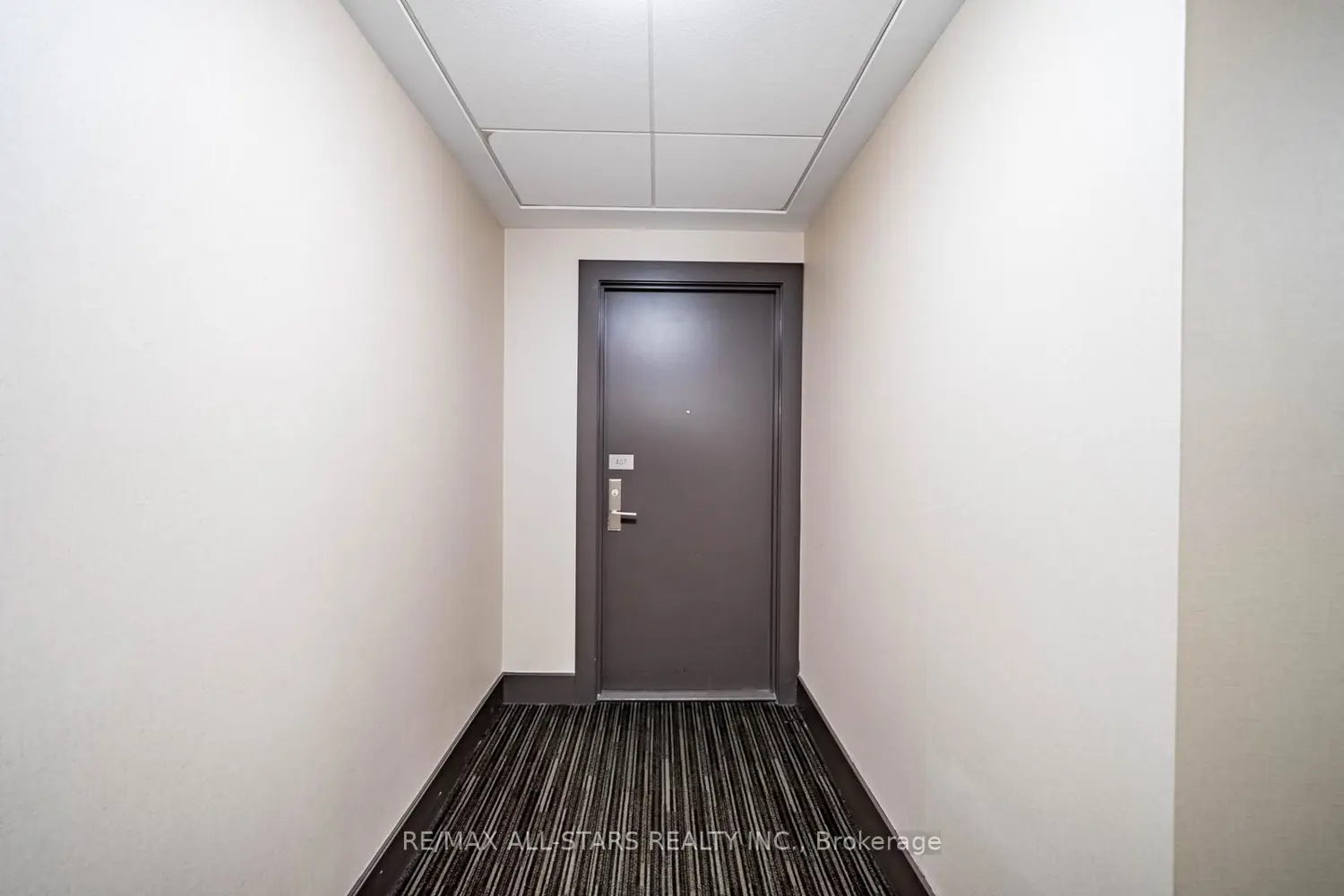 Additional image 3 of 2015 Sheppard Avenue 407