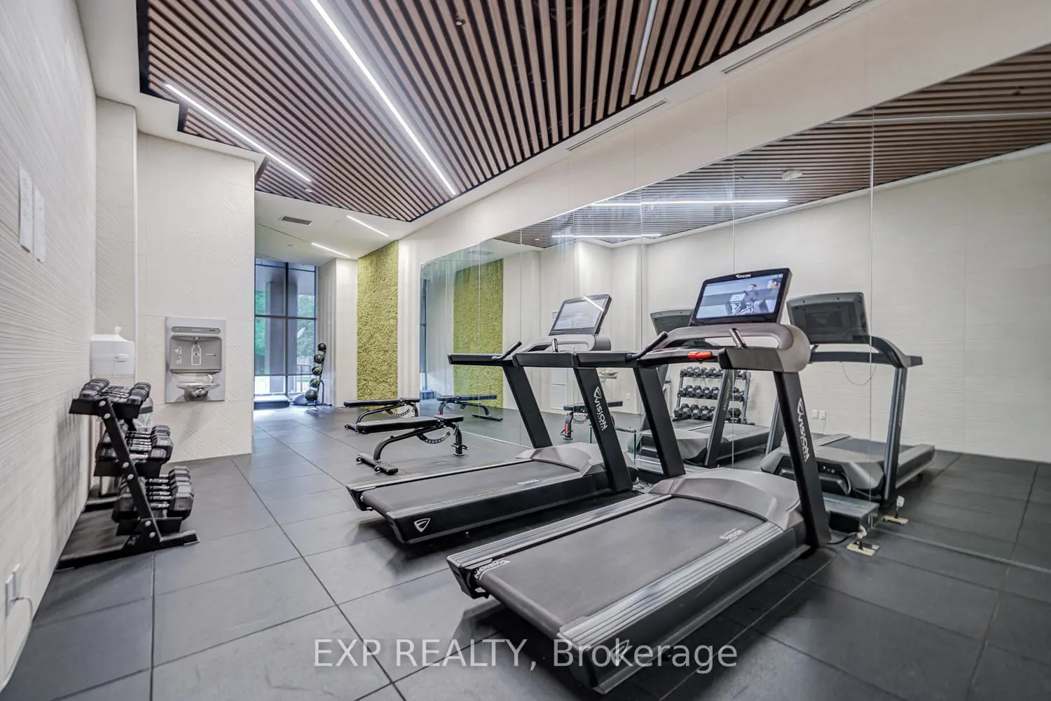 Additional image 15 of 1285 Queen Street 211
