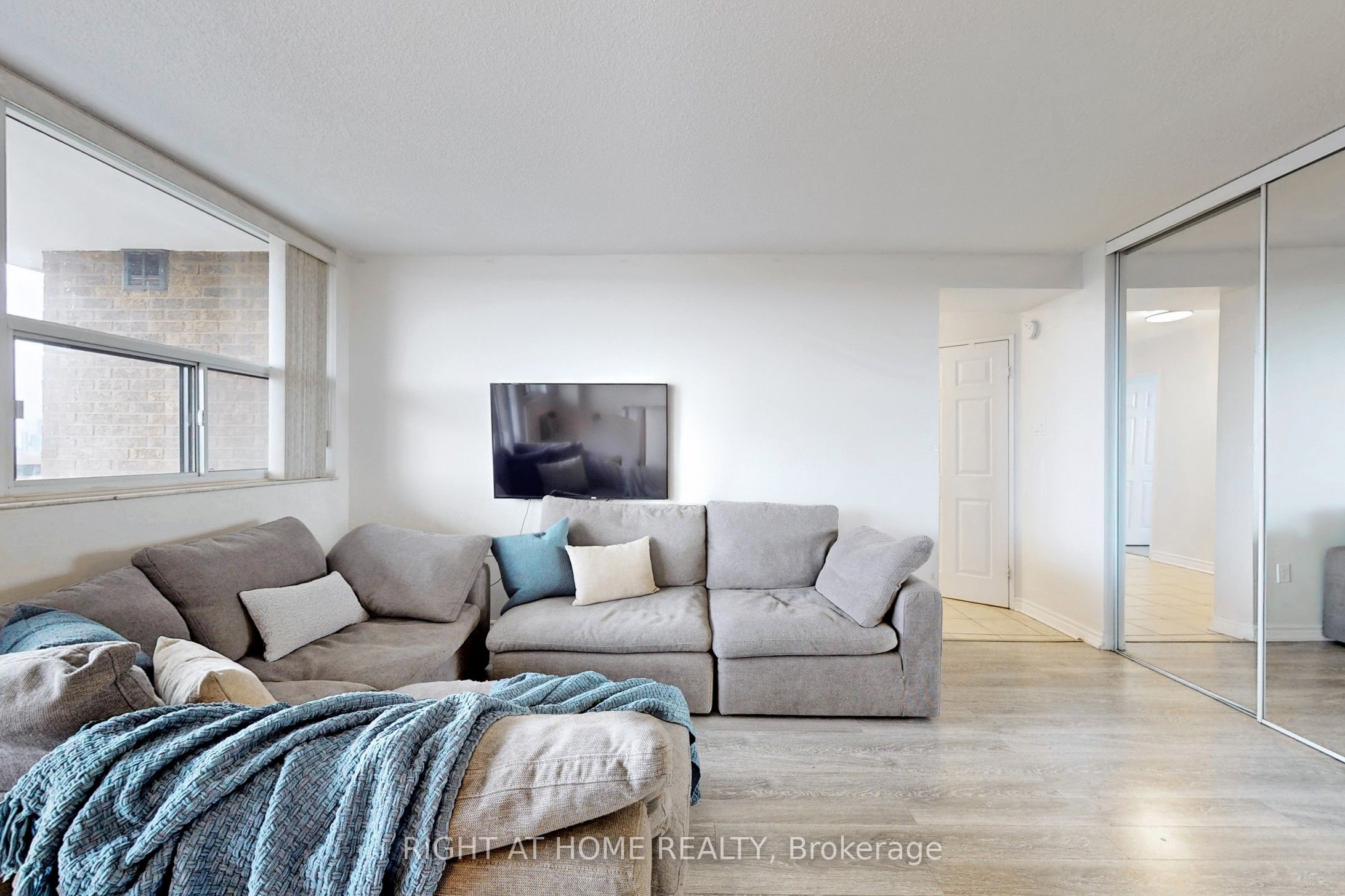 Additional image 6 of 812-3501 Glen Erin Drive, Mississauga, ON, L5L 2E9