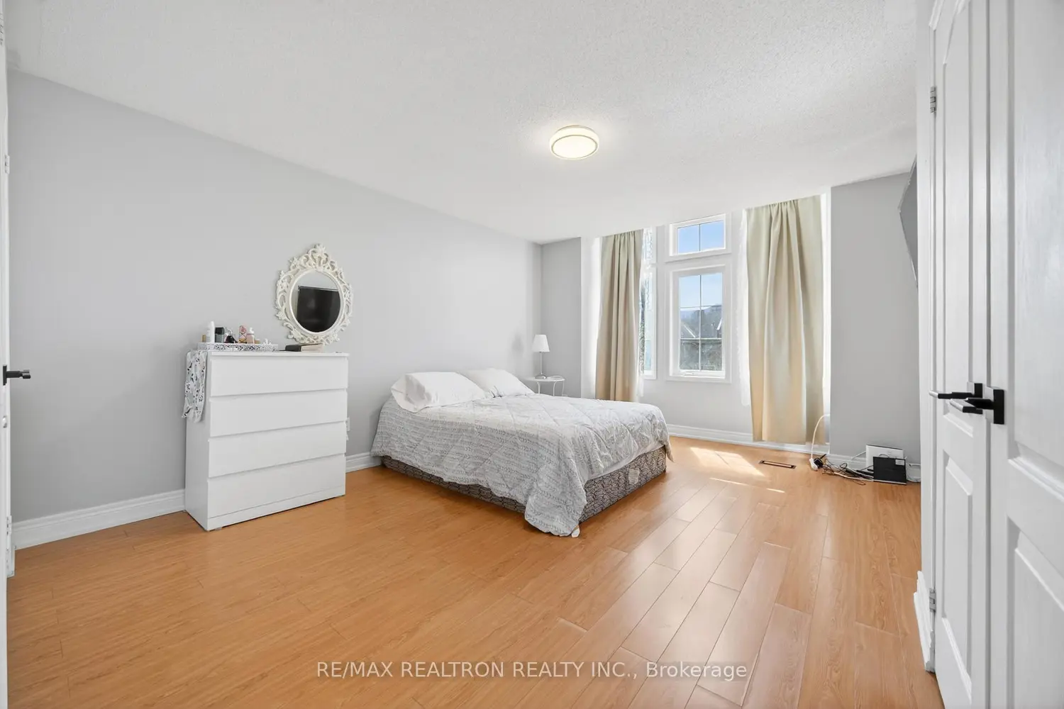 22 Copperstone Crescent