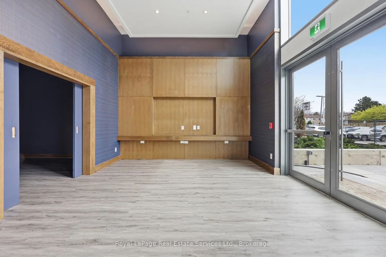 Additional image 14 of 2782 Barton Street 202