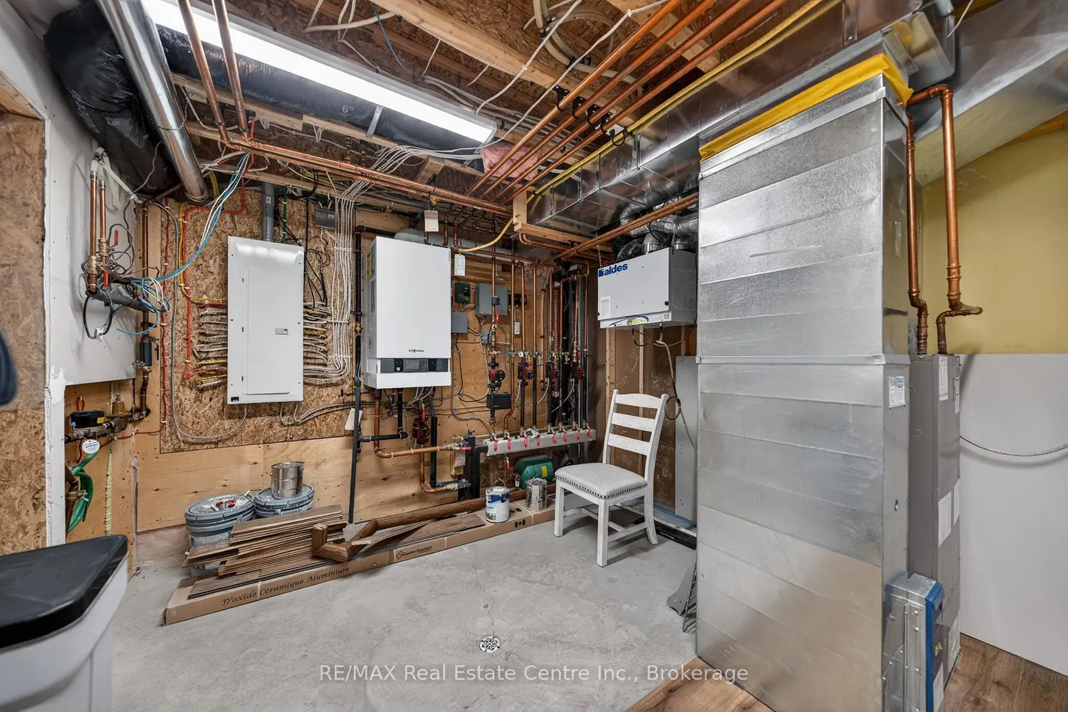 Additional image 13 of 25 Macville Avenue