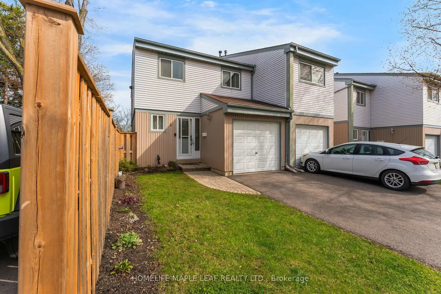 121 Falconer Drive 6 photo 2