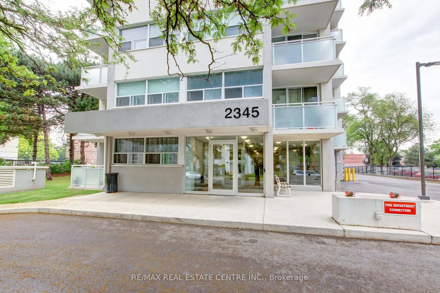 2345 Confederation Parkway 1202