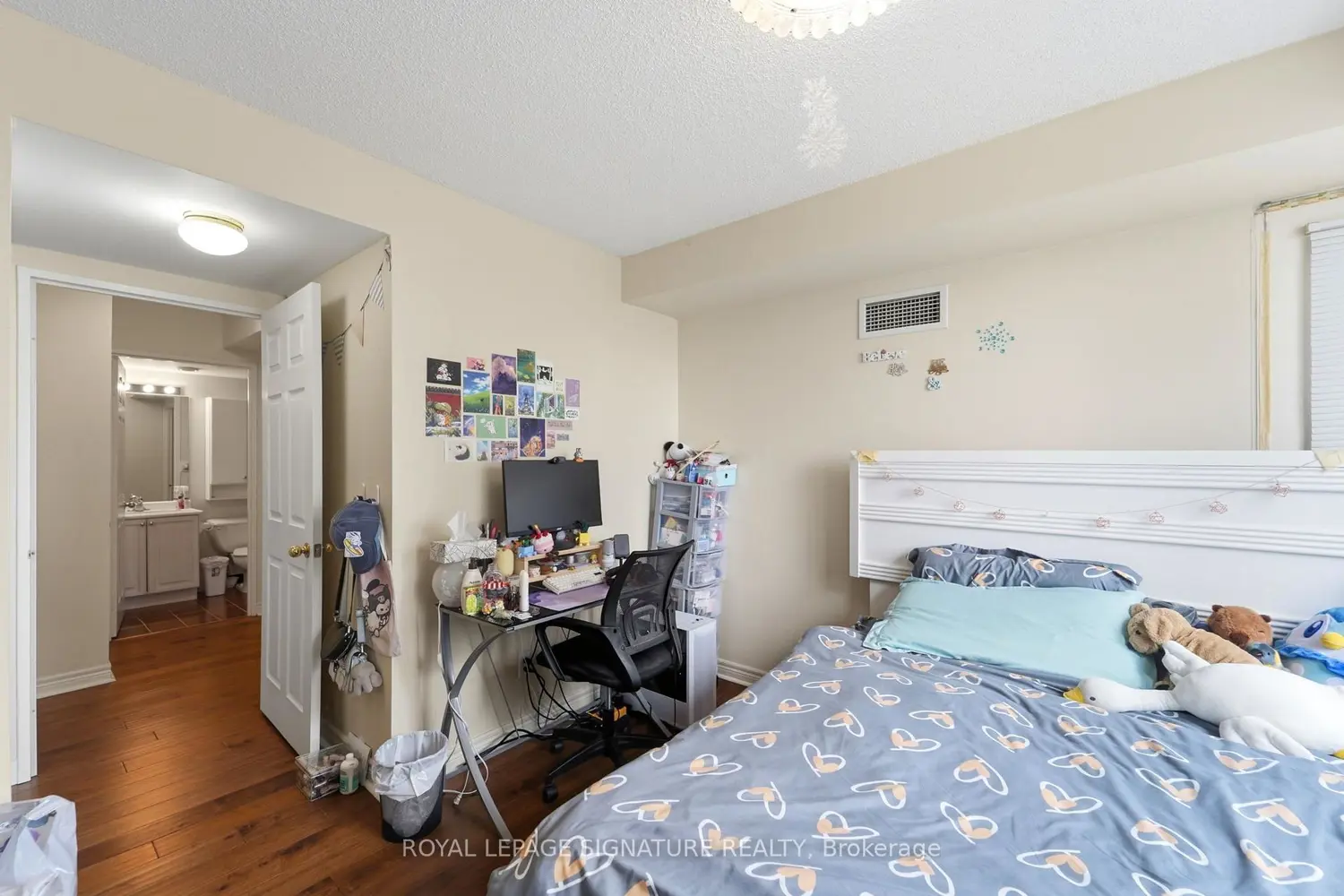 Additional image 16 of 28 Empress Avenue 2302