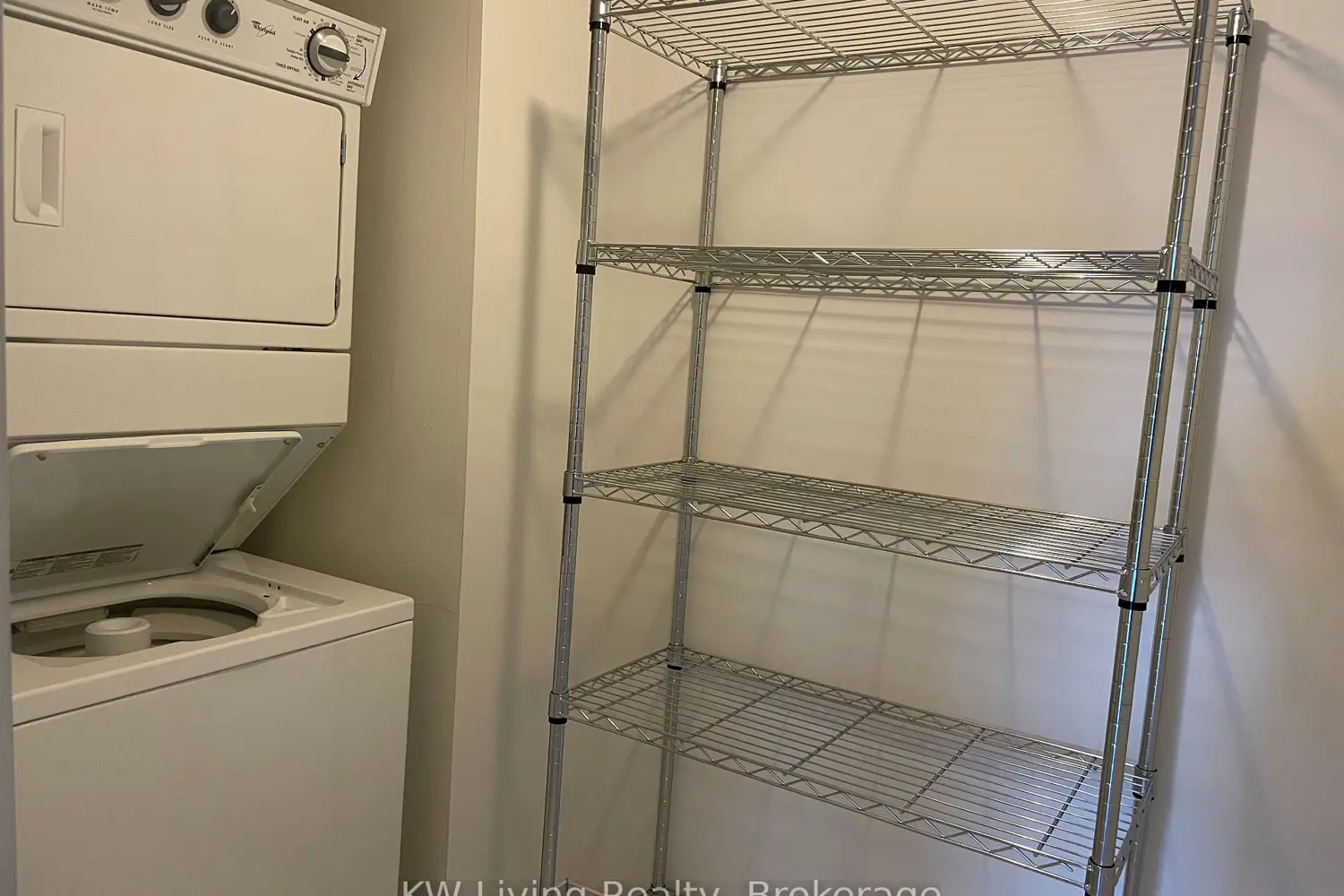 Additional image 4 of 736 Spadina Avenue 709