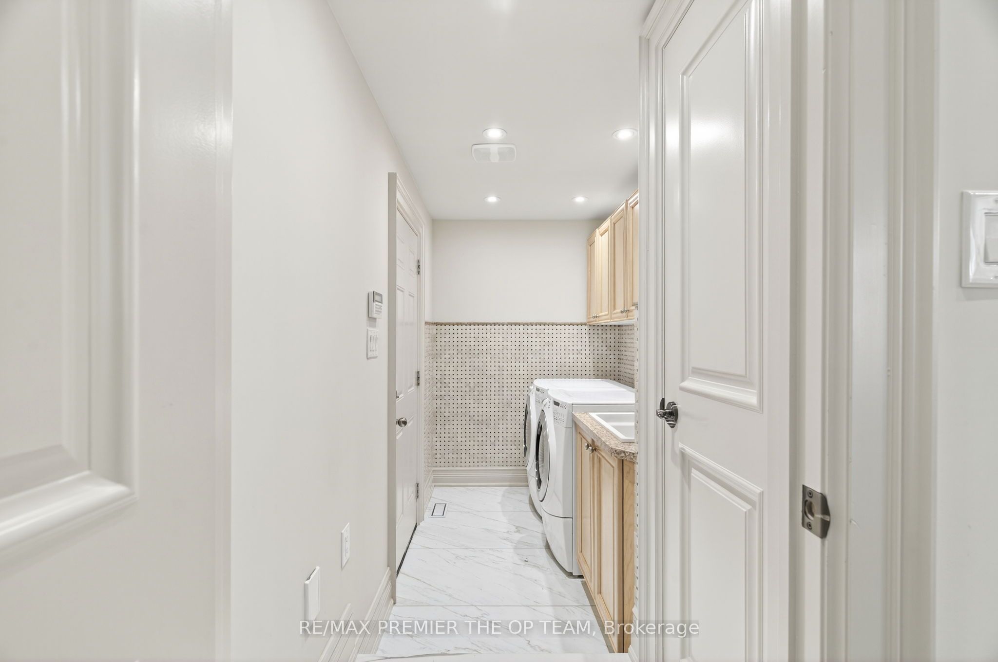 Additional image 5 of 24 Grand Vellore Crescent, Vaughan, ON, L4H 0N8
